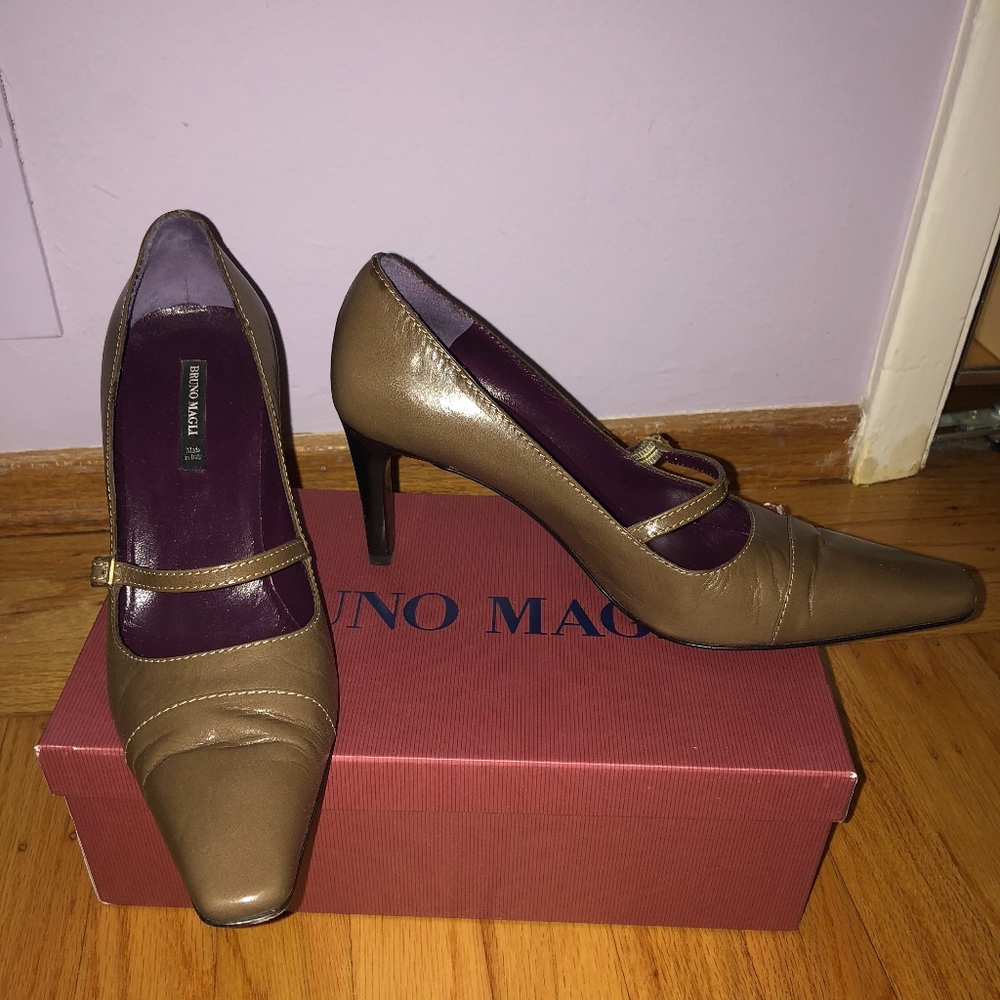 Bruno Mahli Monroe Heel